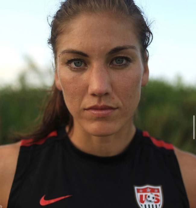نگاهی به ماجرای 100 تجاوز به دروازه بان زنان تیم فوتبال آمریکا (+عکس)